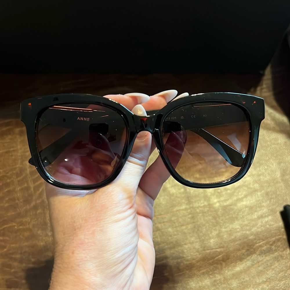 Classic Anne Klein sunglasses